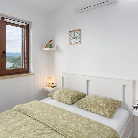 Fuer 2 Personen Ca 26 Qm In Njivice, Kvarner Bucht Krk *